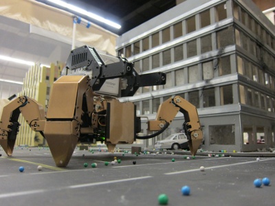 Immortal, competing in Mech Warfare at the KC Maker Faire