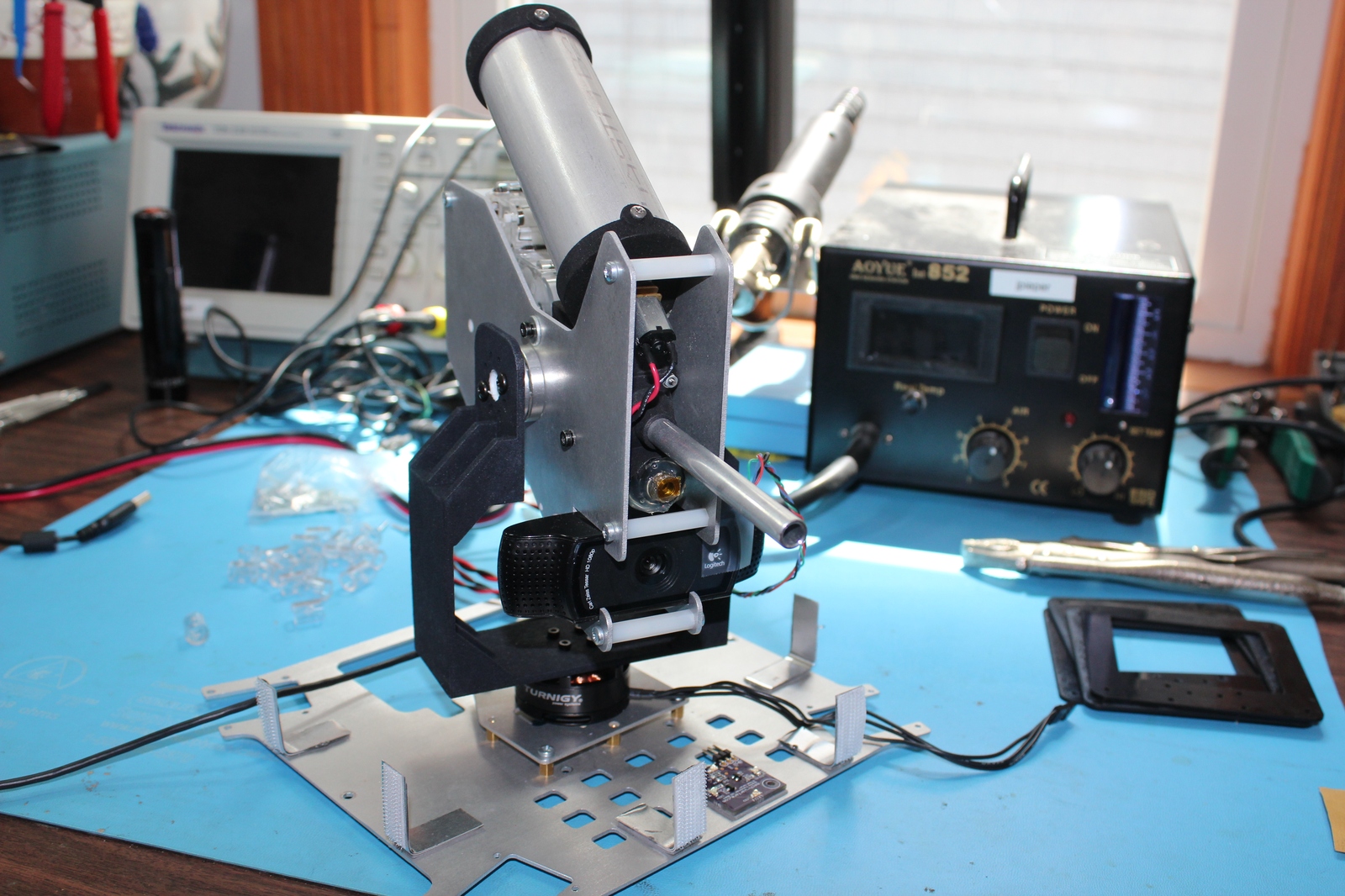 3D printed turret gimbal bracket